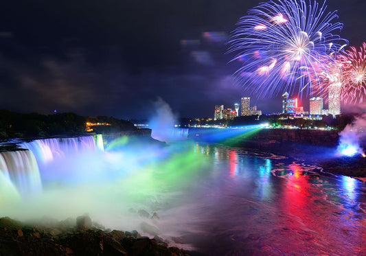 IT'S LIT! Niagara Falls at Night Private Tour