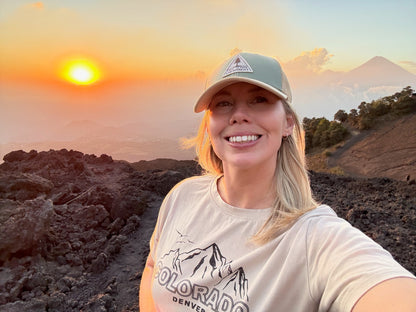 Pacaya Sunset Hike w/ Pizza & Marshmallows