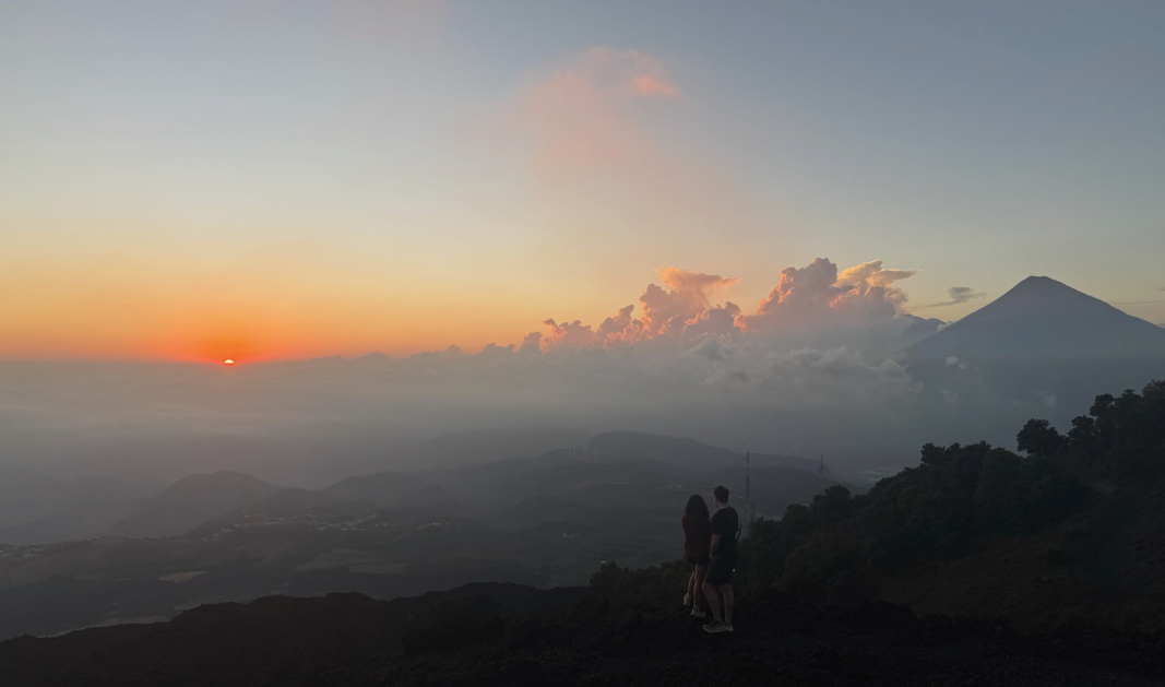 Pacaya Sunset Hike w/ Pizza & Marshmallows